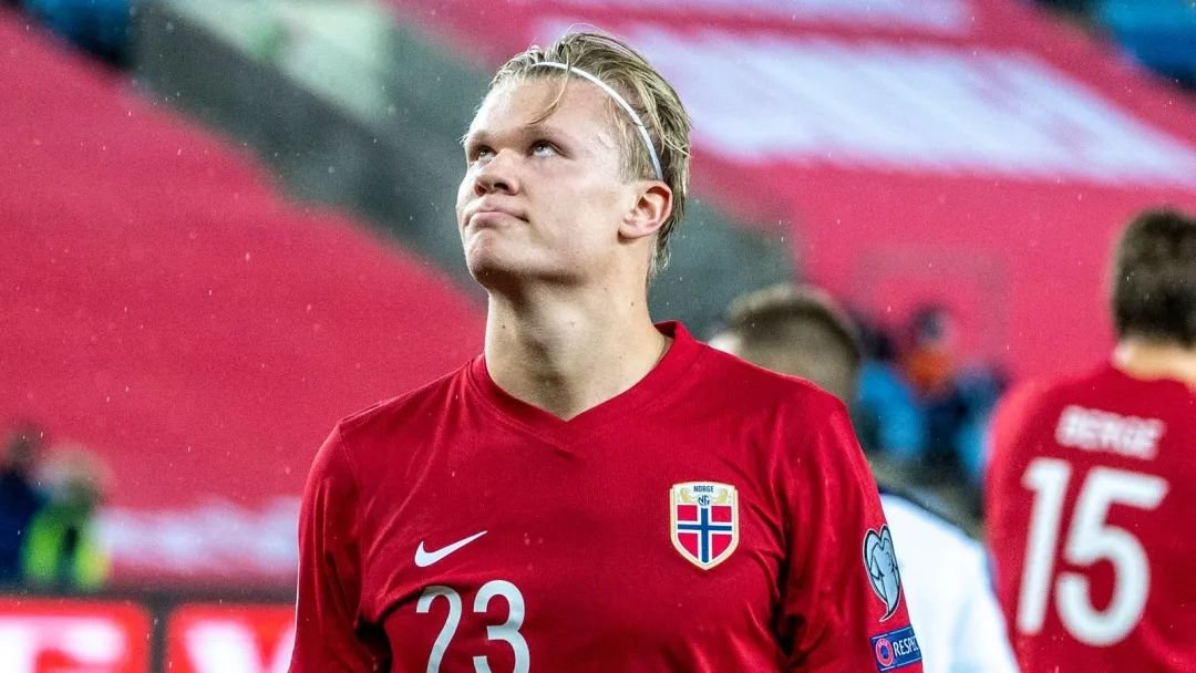 德州游骑兵在 2023 年世界大赛击败响尾蛇，建军 63 年终获队史首座冠军奖杯