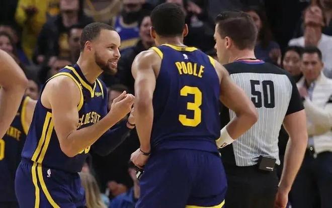 [国际足球]30年后 又见“蝎子摆尾”