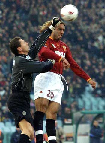 状元打替补？马刺这操作太凡尔赛！文班亚马60分钟净胜64分，悄悄刷新NBA百年历史纪录