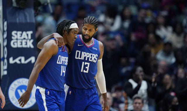 体育新闻早报速览