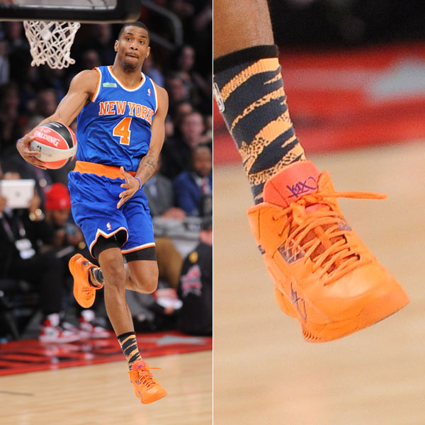 太攀蛇官方：队内得分王麦克维由于孩子出生，缺席今日对阵老鹰