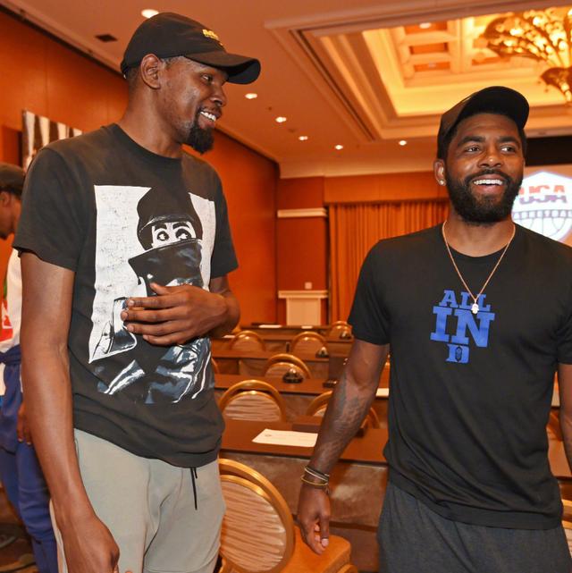 日本职棒球场经济模式